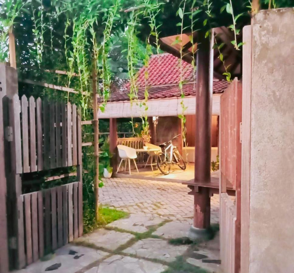 Al-Shifa Healing House Lombok Hotel Gili Air Exterior foto